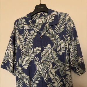 NWOT Tommy Bahama 
washable SILK  Shirt